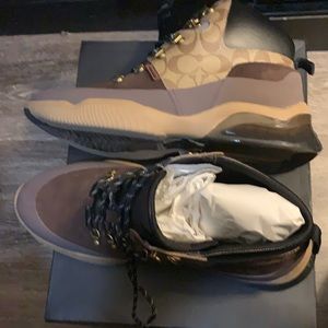 Coach Citysole Hiker Sz 13